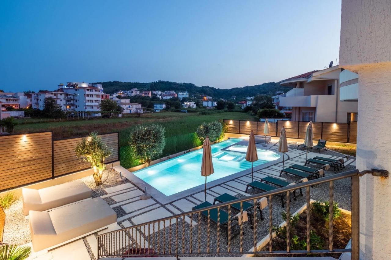 Apartments Kan Ulcinj Bagian luar foto