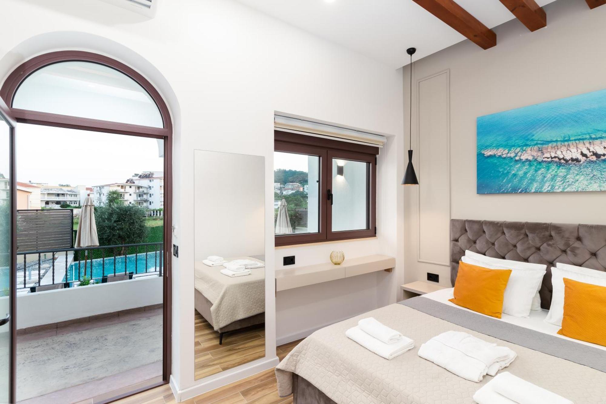 Apartments Kan Ulcinj Bagian luar foto