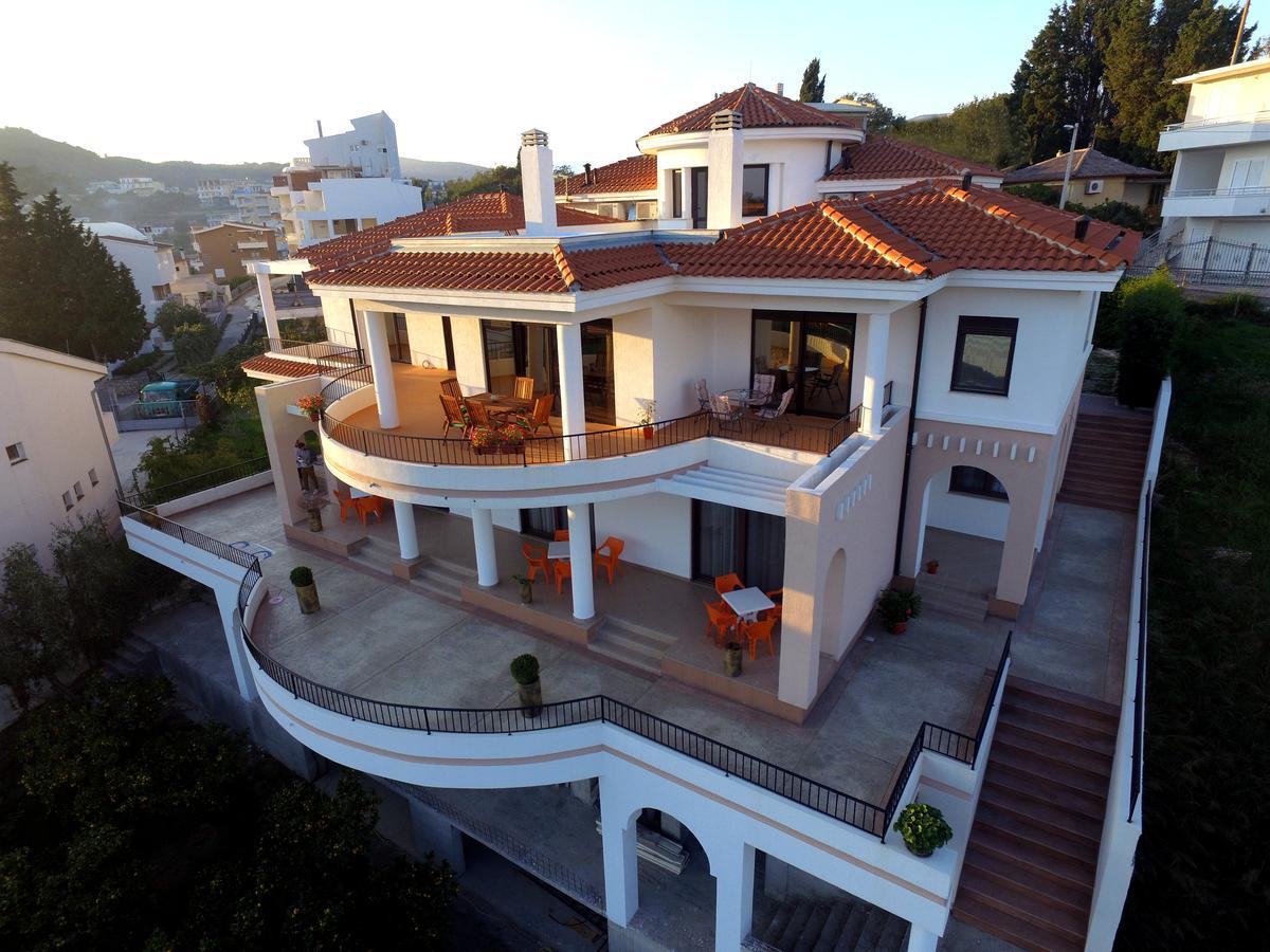 Apartments Kan Ulcinj Bagian luar foto
